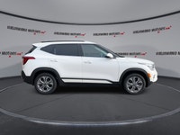 // ACCIDENT FREE!! // This 2025 Kia Seltos EX AWD is a smart choice for drivers who want comfort, co... (image 8)