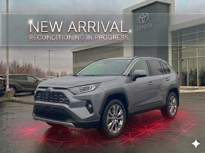 Low Mileage, Leather Seats, Sunroof, Cooled Seats, Wireless Charging, Heated Steering Wheel! SALES H...