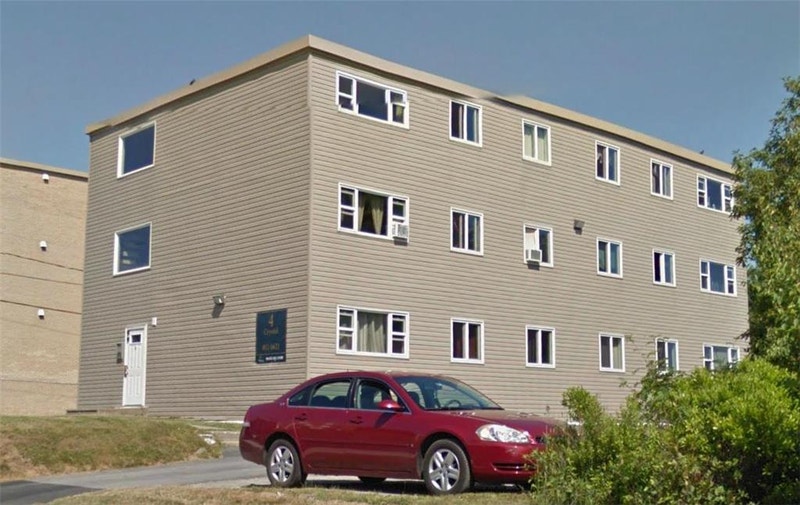 2 Bedroom Apartment for Rent 4 Crystal Drive Long Term Rentals