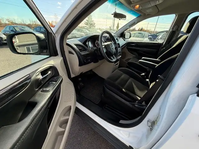 2017 Dodge GRAND CARAVAN642696557707531213