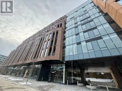 Brand new 2 bedroom + den unit conveniently located at Bayview & Eglinton. Unobstructed east view, H...