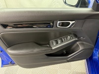 LEATHER HEATED SEATS/STEERING WHEEL, HEATED REAR SEATS, SUNROOF, NAVIGATION, REVERSE CAMERA, LANE AS... (image 7)
