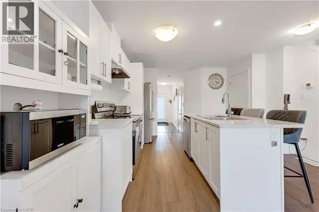 91 PONY Way Kitchener, Ontario in Houses for Sale in Kitchener / Waterloo - Image 8