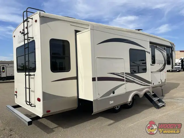 2018 PALOMINO RV COLUMBUS 298RL in Travel Trailers & Campers in Edmonton - Image 5