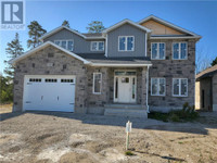 766 CAMPBELL Avenue Kincardine, Ontario