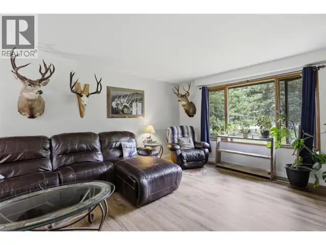216 MCLURE FERRY Road McLure, British Columbia in Houses for Sale in Kamloops - Image 8