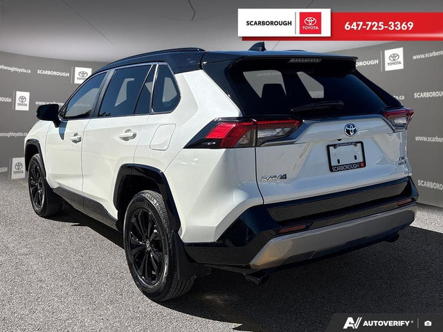 2022 Toyota RAV4 Hybrid XSE AWD | Sunroof | Alloys in Cars & Trucks in City of Toronto - Image 4