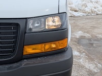 Gas V6 4.3L engine for reliable power | Rear-wheel drive for enhanced stability | Traction and stabi... (image 5)