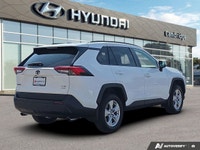 Discover the efficient and versatile 2020 Toyota RAV4 XLE. Engineered for adventure and daily commut... (image 4)