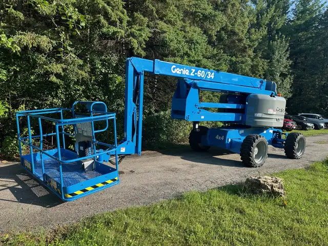2014 Genie Z60 Diesel Articulating Boom Fully Serviced in Heavy Equipment in Hamilton - Image 6