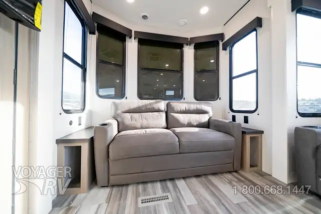2026 Jayco Jay Flight 401FLTS Bungalow in Travel Trailers & Campers in Kelowna - Image 33