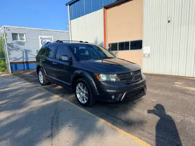 2016 Dodge Journey 3.6L V6 FWD Looking for a comfortable mid size SUV that will take you anywhere yo...