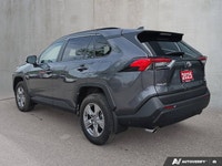 *CLEAN CARFAX, ONE OWNER, WIRELESS APPLE CAR PLAY, ANDROID AUTO, MOONROOF, HEATED SEATS, DUAL-ZONE C... (image 2)
