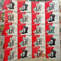 **CLEARANCE SALE ON FRIGIDAIRE FOOD STAND MIXER 4.75QRTZ** City of Toronto Toronto (GTA) Preview