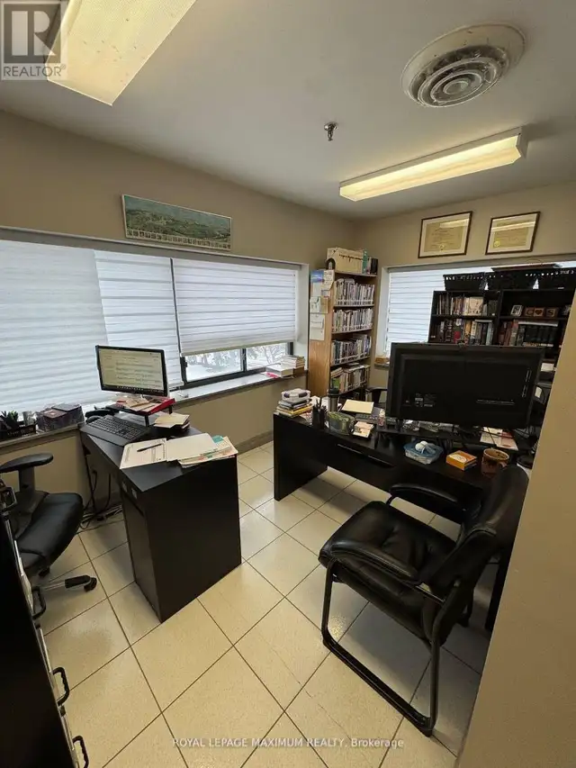 18 - 67 RODINEA ROAD Vaughan, Ontario in Commercial & Office Space for Rent in Markham / York Region - Image 13