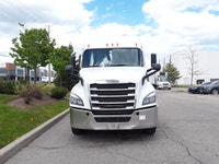 Ryder Stock ID: 283361 Transmission Type/Speed: AUTO 18 Engine: DIESEL X15'17 500/1800 Horse Power:... (image 1)