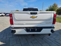 2023 Chevrolet Silverado 3500HD High Country with 136,648 kms! Clean history with no accidents See C... (image 5)