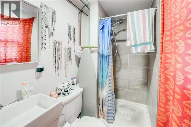 1406 FOURTH Avenue Trail, British Columbia in Houses for Sale in Nelson - Image 11