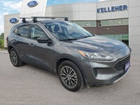 Experience exceptional efficiency and modern versatility with the 2022 Ford Escape SE Plug-In Hybrid... (image 6)