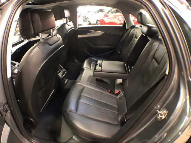 2017 Audi A4 KOMFORT AWD LEATHER SUNROOF P/START BACKUP CAMERA in Cars & Trucks in City of Toronto - Image 27