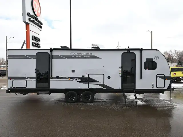 2026 GREY WOLF 27GHBL in Travel Trailers & Campers in St. Albert - Image 8