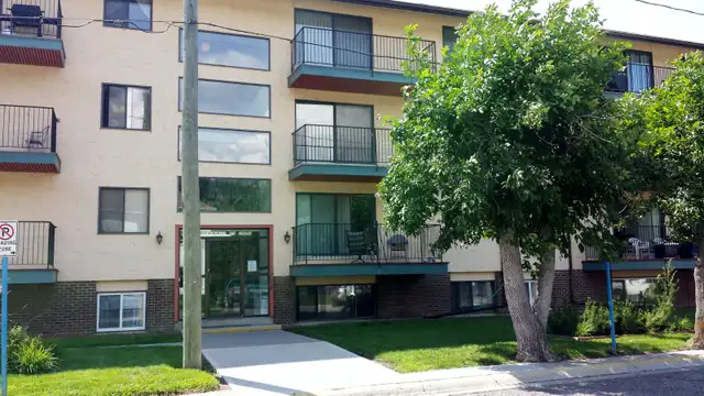 1 & 2 BDRM APARTMENTS FOR RENT IN CROWSNEST PASS in Long Term Rentals in Lethbridge - Image 4