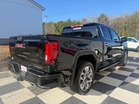 At Kings Honda you will experience an outstanding car buying experience. We make every effort to exc... (image 3)