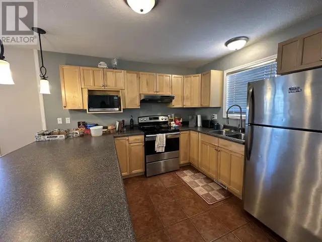 8903-8905 83A STREET Fort St. John, British Columbia in Houses for Sale in Fort St. John - Image 30