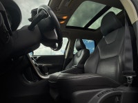 The 2012 Volvo XC60 T6 Platinum represents a flawless blend of Volvo’s stylish first-generation comp... (image 4)