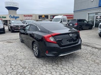 2020 Honda Civic ex 17,970$ plus HST and licensing plus 599 safety fee Mileage : 111,376km AMB auto... (image 5)