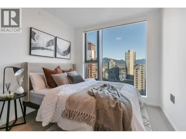 2303 1408 ROBSON STREET Vancouver, British Columbia in Condos for Sale in Vancouver - Image 4