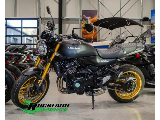 2025 Kawasaki Z900RS SE in Sport Touring in Ottawa - Image 3