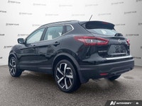 Experience commanding all-weather confidence with this exceptional Black 2023 Nissan Qashqai Sport U... (image 3)