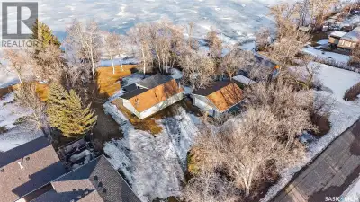 This 3-season lakefront property situated in Sun Valley of Buffalo Pound Lake and is ready for it's...