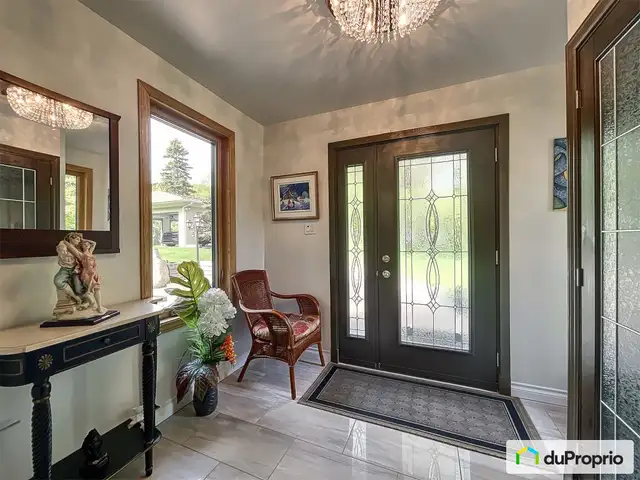 $634,000 - Split Level for sale in Hébertville in Houses for Sale in Lac-Saint-Jean - Image 5