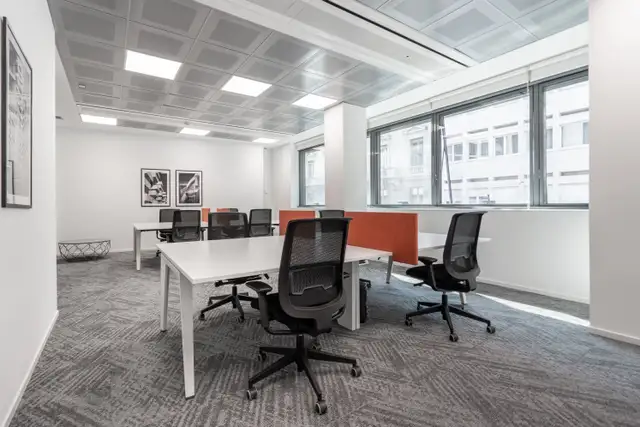 Coworking space for rent in BC, Vancouver - HSBC in Commercial & Office Space for Rent in Vancouver - Image 11