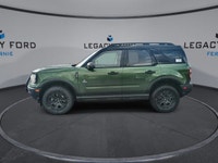 *Leather Seats, Heated Seats, SiriusXM, Apple CarPlay, Android Auto!* This 2025 Ford Bronco Sport is... (image 1)