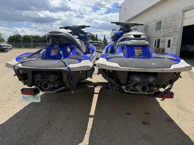 USED 2009 FZR SHO **106 hrs *** in Personal Watercraft in Moose Jaw - Image 5