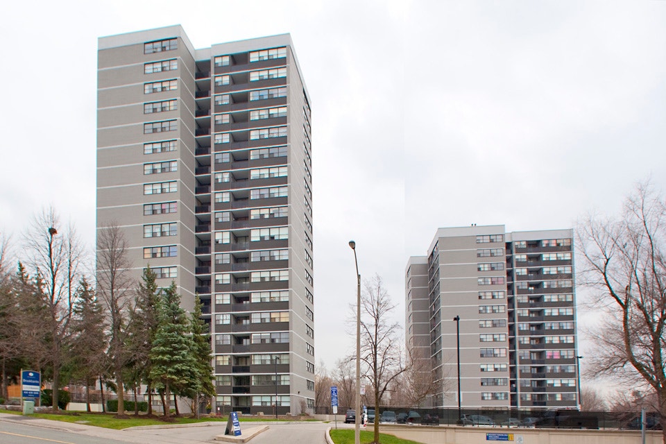 2 Bedroom Apartment- North York Don Valley Parkway Brookbanks Dr 2