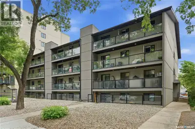 Top-floor living in the heart of City Park! This updated 2-bedroom condo offers the perfect blend of...