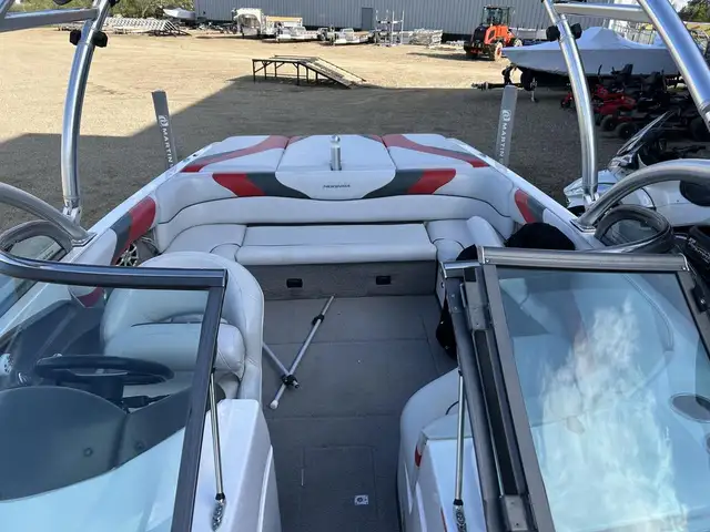 2008 Moomba Mobius LSV in Powerboats & Motorboats in Lloydminster - Image 8