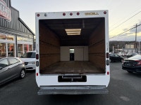 Welcome to AUTOLANE & CYCLE INC Engine: 8 Cylinder Engine 6.2L/379CI Safety Equipment Side Impact Be... (image 7)