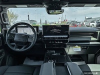 This GMC HUMMER EV SUV has a strong Electric engine powering this Automatic transmission. *This GMC... (image 9)
