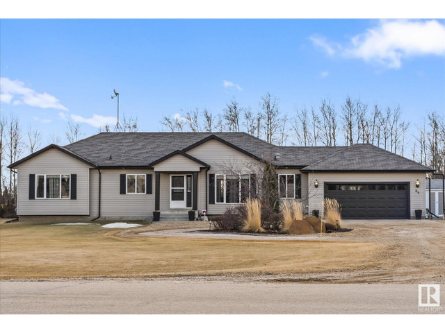 56019 RGE RD 230 Rural Sturgeon County, Alberta in Houses for Sale in Edmonton