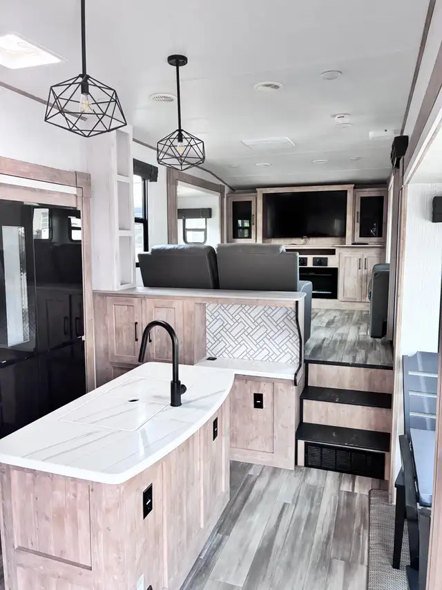 2023 Heartland MILESTONE 370 FLMB in Travel Trailers & Campers in St. Albert - Image 22