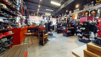 ESPACE COMMERCIAL À LOUER À MASCOUCHE 1370 PI Contactez François au 438-806-9379 pour réserver votre... (image 2)