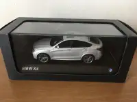 BMW X4 SUV diecast model car scale 1:43 by KYOSHO