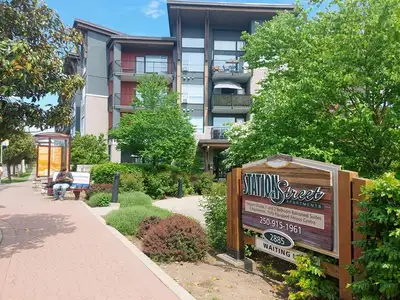TOP FLOOR 2 bedroom – Downtown Langford – luxury apartments Come see what we can offer for your new...