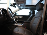 2026 Chevrolet Blazer ... Engine: Turbocharged Gas I4 2.0L/ L/100Km City: 10.8 L/100Km Hwy: 8.7 Safe... (image 9)