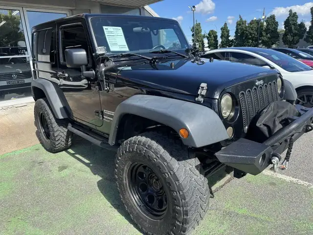 2015 Jeep Wrangler 4WD 2dr Sport in Cars & Trucks in Longueuil / South Shore - Image 8